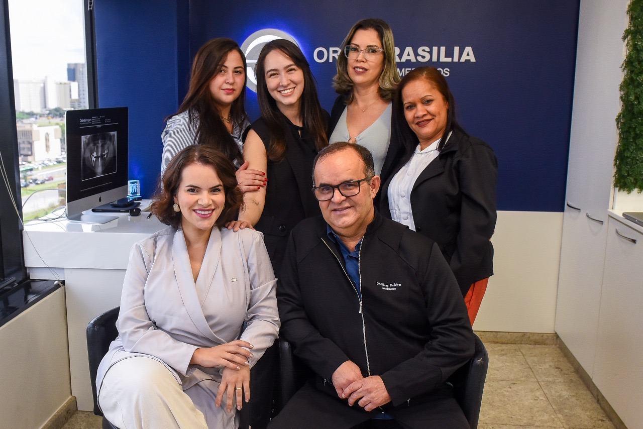 Equipe ORTOBRASÍLIA — recepção e atendimento acolhedor em Brasília